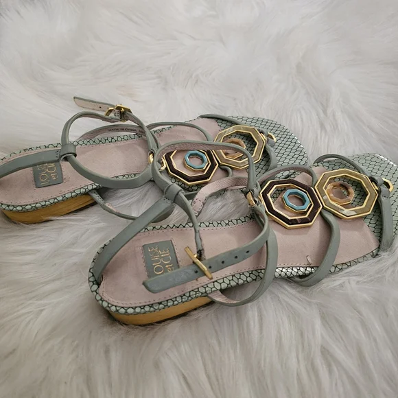 Louise et Cie Mint Green Strappy Sandals with Gold Accents - Picture 9 of 11